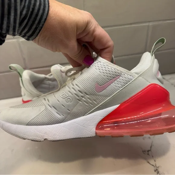 Nike Air Max 270 White Pink Coral Women’s 7.5 / 6Y Sneakers Running Shoes - Picture 12 of 16